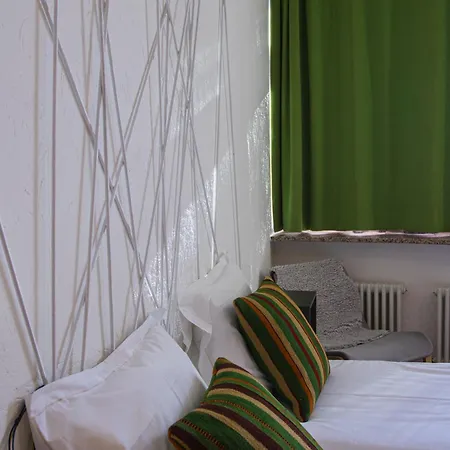 Apartmanhotel Base Camp Alpine 3*