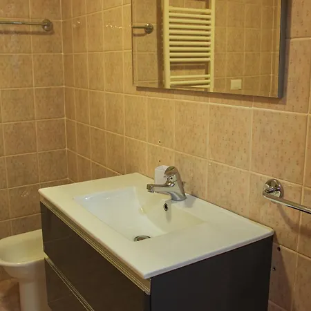 Base Camp Alpine Apartmanhotel 3*