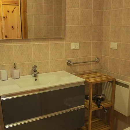 Base Camp Alpine Apartmanhotel 3*