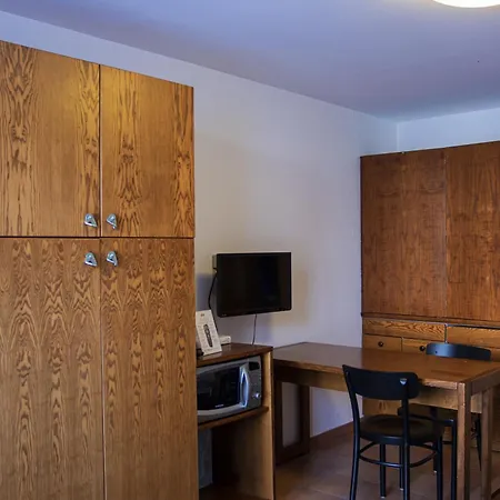 Base Camp Alpine Aparthotel Breuil-Cervinia