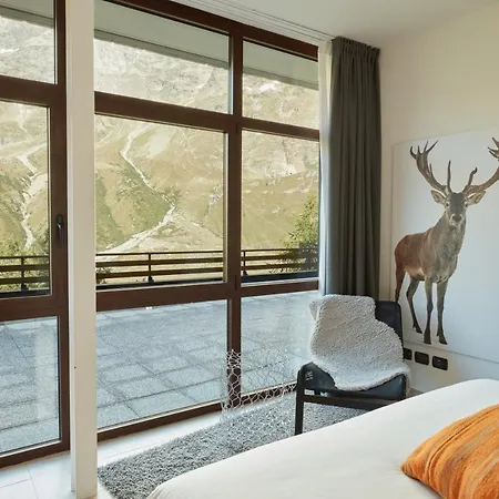 Apartmanhotel Base Camp Alpine 3*